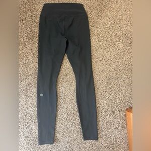 ALO Yoga Pants High-Waist Ripped Warrior Legging Black Womens S